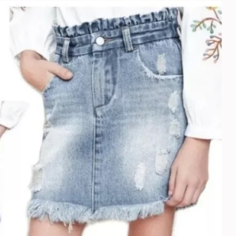 NWT – Hayden Distressed Paperbag Denim Skirt – Multiple Sizes – Ultra Light Wash